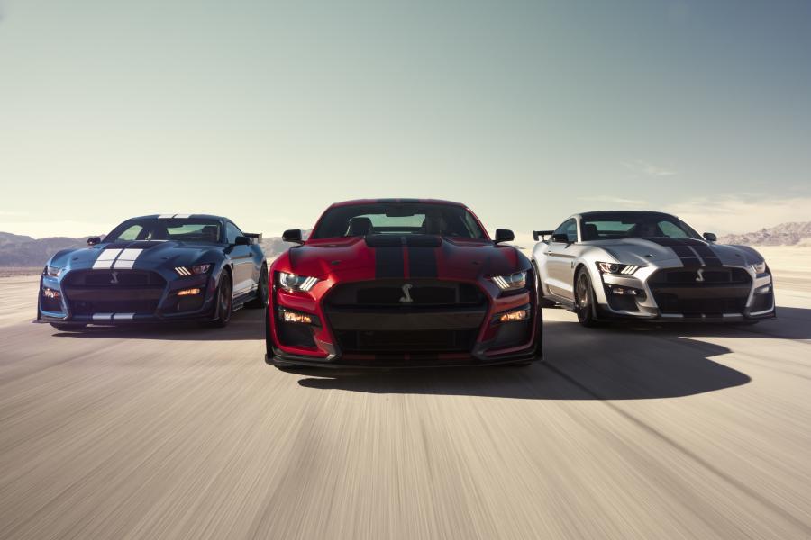  Ford Mustang Shelby GT500 2019 года  (фото 4 из 119)